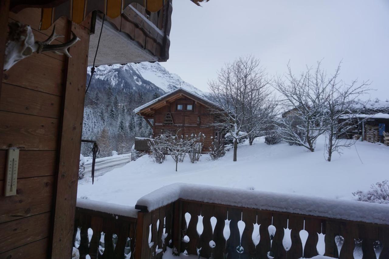Chalet Independant " L'Anfian-Ne" لي كونتامين مونتجوا المظهر الخارجي الصورة