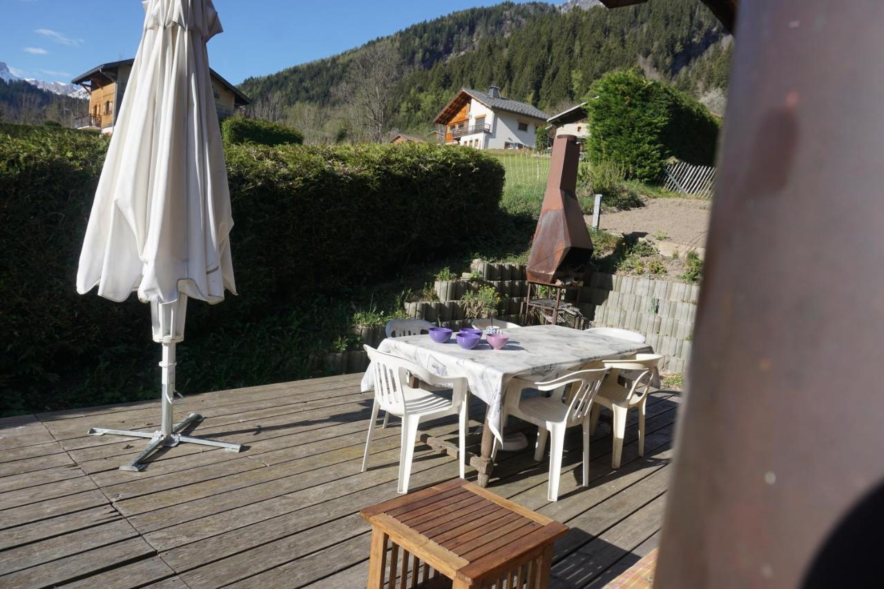 Chalet Independant " L'Anfian-Ne" لي كونتامين مونتجوا المظهر الخارجي الصورة