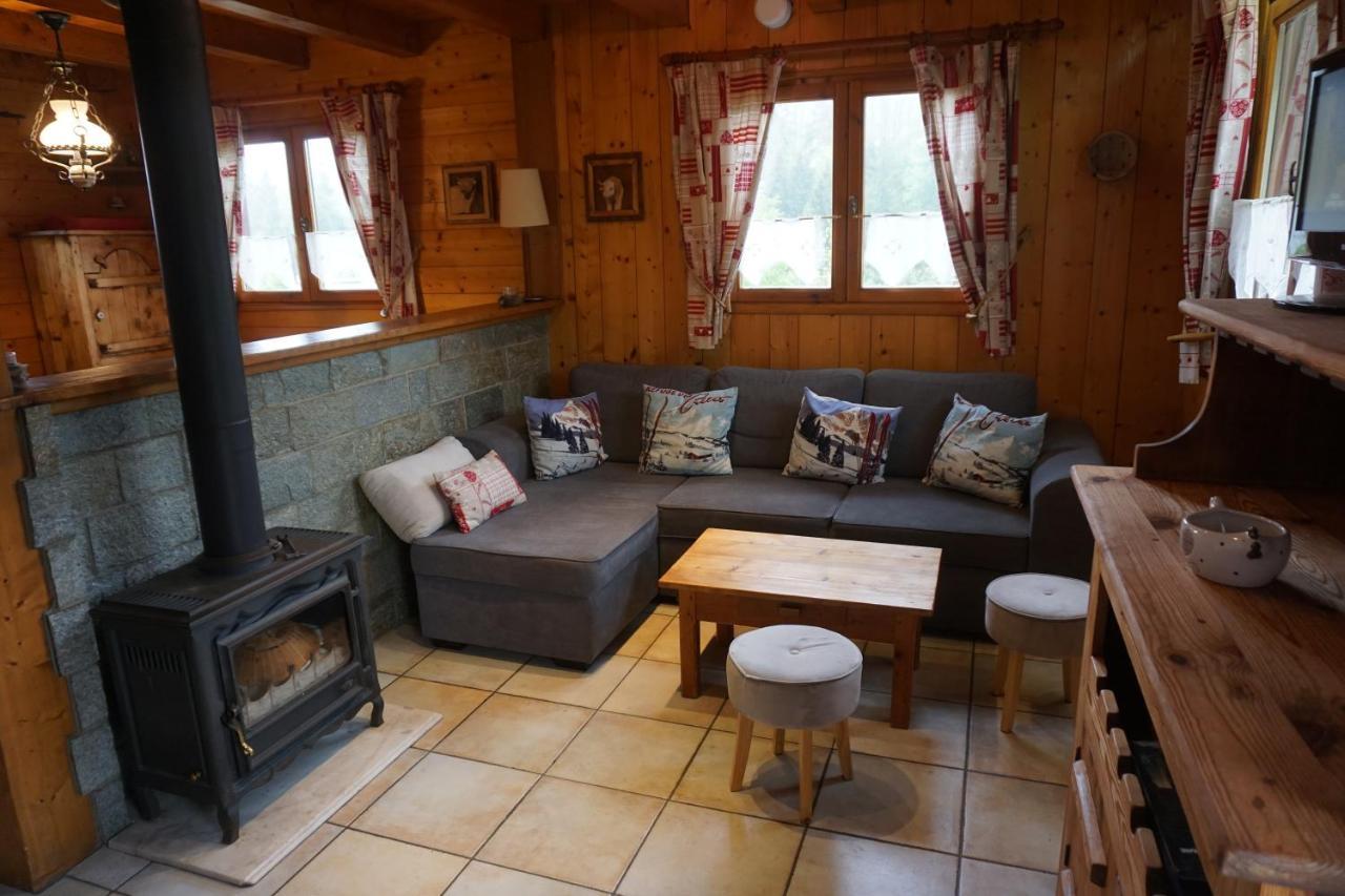 Chalet Independant " L'Anfian-Ne" لي كونتامين مونتجوا المظهر الخارجي الصورة